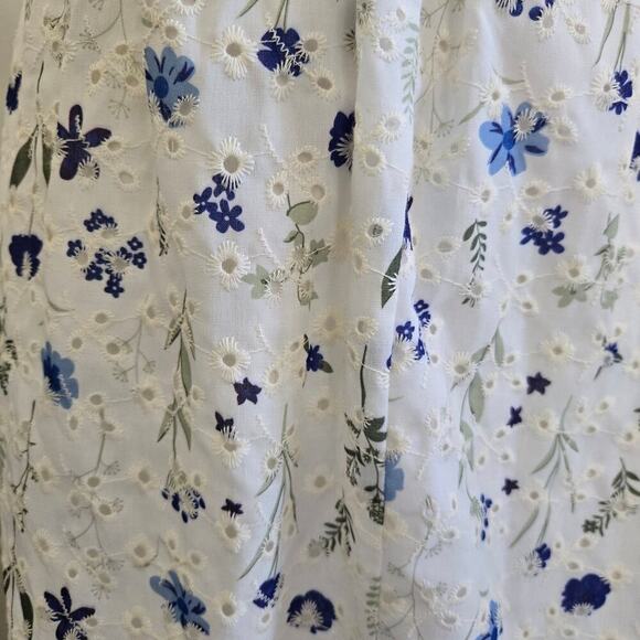 Chelsea 28 White Floral Embroidery Eyelet Babydoll Sundress L Cottage Romantic - Picture 6 of 11